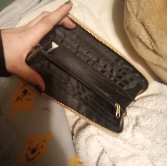 Wallet - Picture 5 of 6